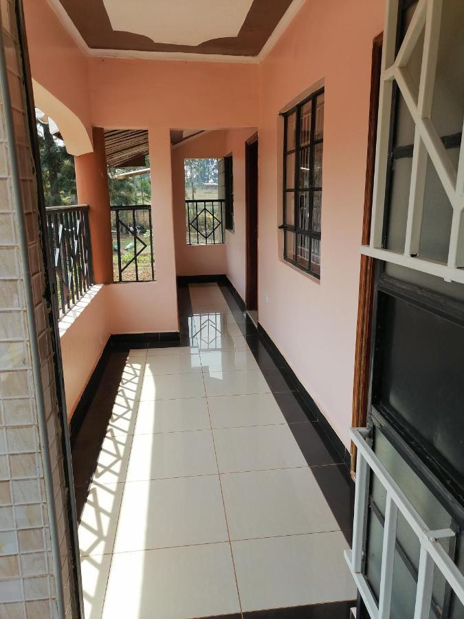 Easy Sleep Guesthouse Kitale Ngoại thất bức ảnh