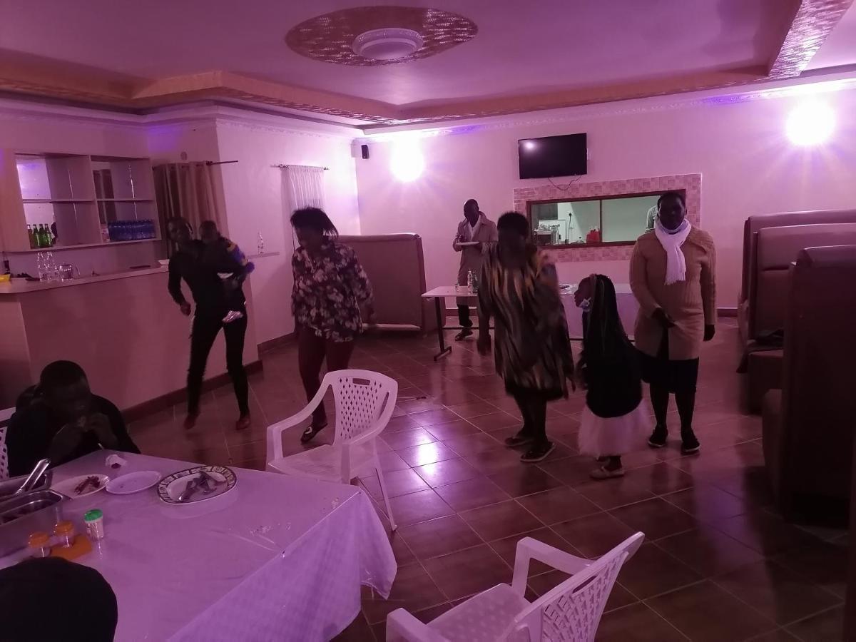 Easy Sleep Guesthouse Kitale Ngoại thất bức ảnh