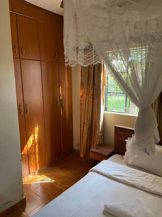 Easy Sleep Guesthouse Kitale Ngoại thất bức ảnh