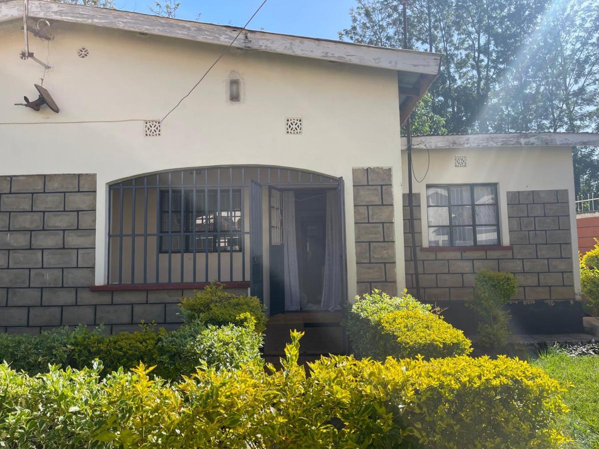 Easy Sleep Guesthouse Kitale Ngoại thất bức ảnh