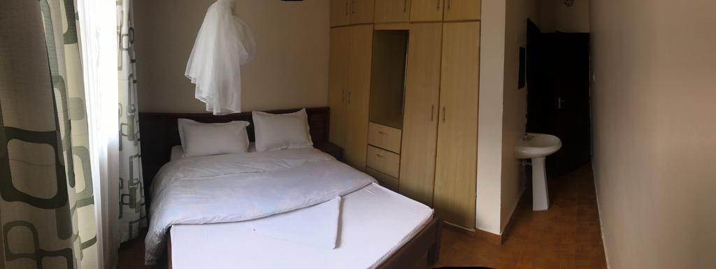 Easy Sleep Guesthouse Kitale Ngoại thất bức ảnh