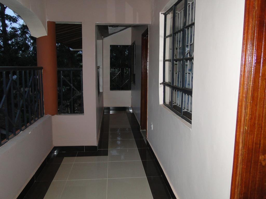 Easy Sleep Guesthouse Kitale Ngoại thất bức ảnh