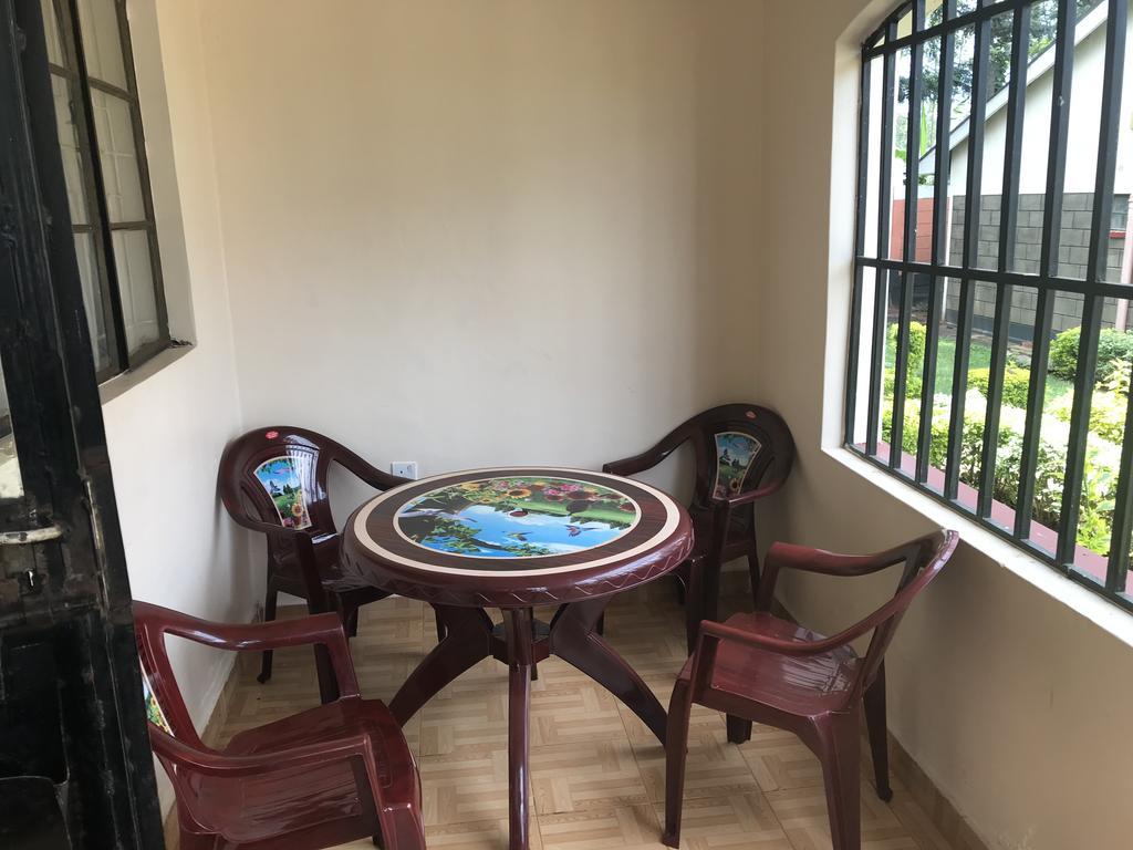 Easy Sleep Guesthouse Kitale Ngoại thất bức ảnh
